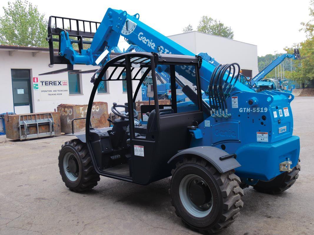 Where to find FORKLIFT, 5.5K LB EXTENDED REACH in Monroe